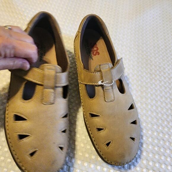 SAS EUC WOMEN'S SIZE 10.5 SUEDE LEATHER ROAMER SLIPON LOAFERS SHOES CREAM TAN - Picture 3 of 11